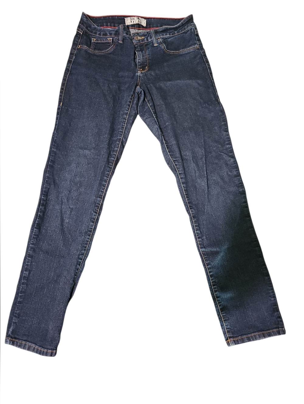 Straight-Leg Women's Jeans in Dark Blue. Nostalgia seekers